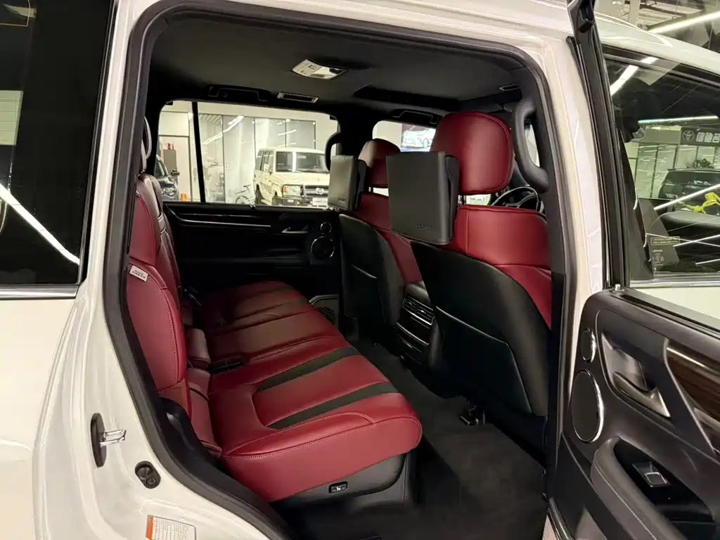 Lexus LX 2019 570 Peak Special Edition купить на сайте DeffCars
