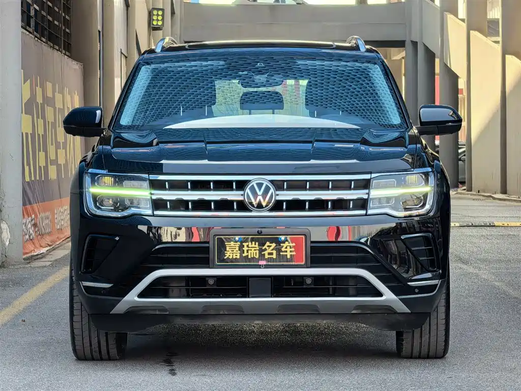 Touron 2024 380TSI four-wheel drive luxury version купить на сайте DeffCars