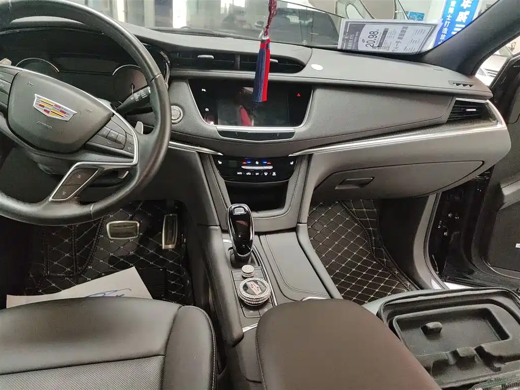 Cadillac XT5 2024 2.0T four-wheel drive luxury model (Hummingbird version) купить на сайте DeffCars