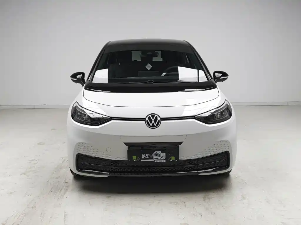 Volkswagen ID.3 2024 Outstanding Edition купить на сайте DeffCars