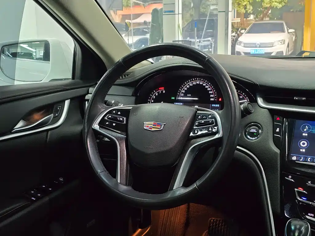 Cadillac XTS 2018 28T Technology купить на сайте DeffCars