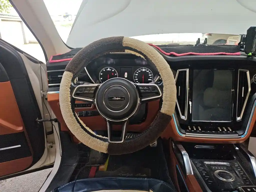 Zotye T700 2017 1.8T dual-clutch exclusive model купить на сайте DeffCars