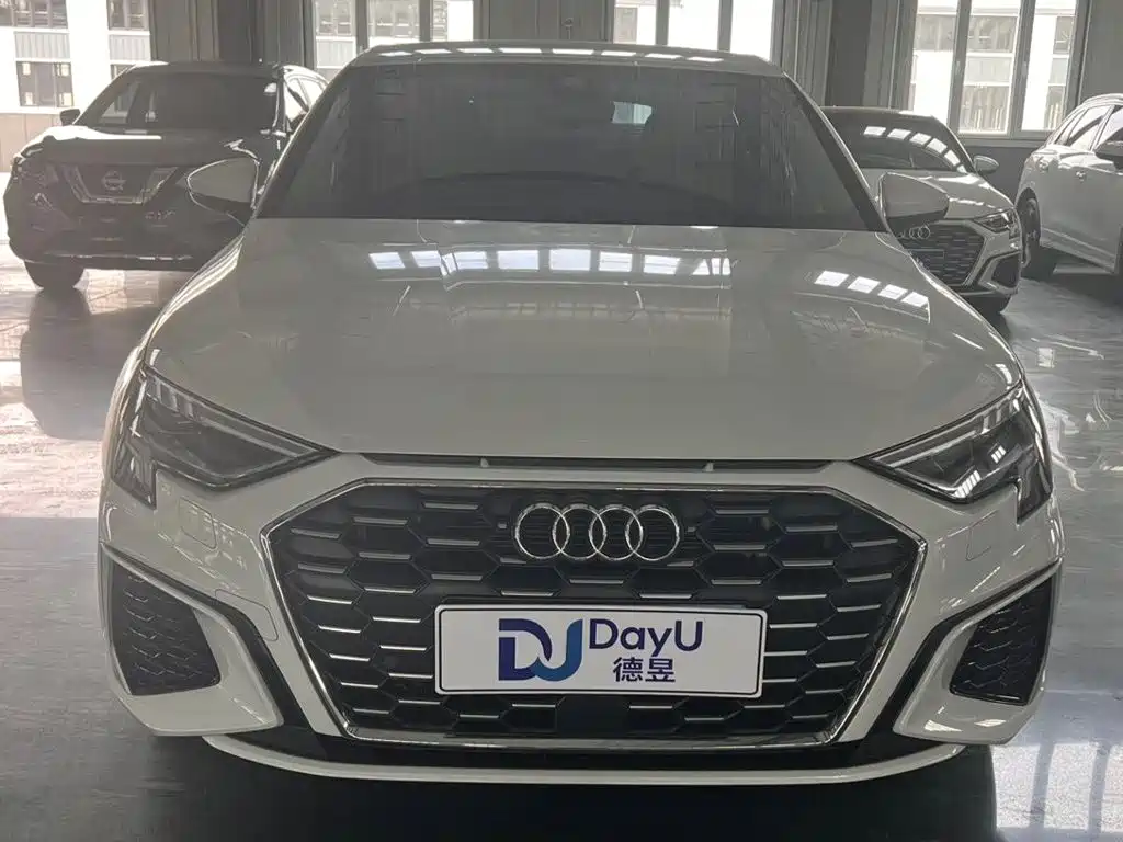 Audi A3 2023款 改款 Sportback 35 TFSI 进取运动型 купить на сайте DeffCars