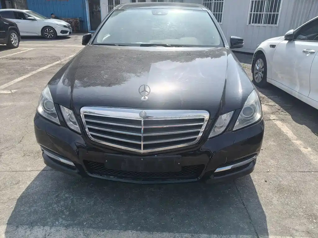 Mercedes-Benz E-Class 2012 E 260 L CGI Fashion Model купить на сайте DeffCars