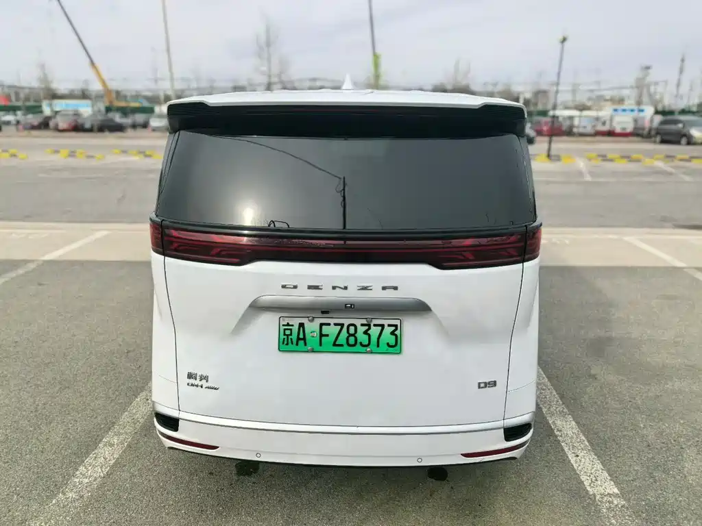 Denza D9 2022 DM-i 970 four-wheel drive flagship model купить на сайте DeffCars