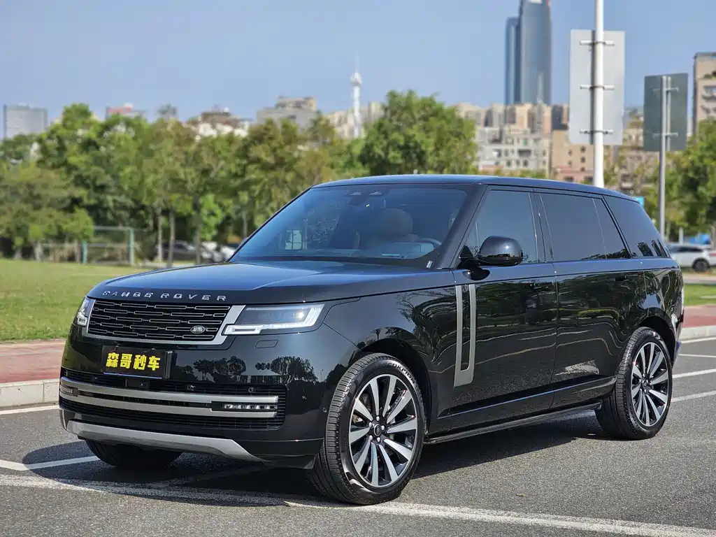 Range Rover 2023 3.0 L6 400PS Seven-seater Extended Edition купить на сайте DeffCars
