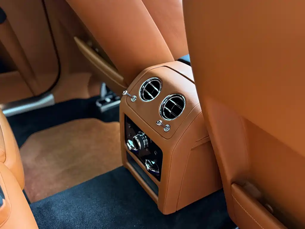 Ghost 2021 6.7T standard wheelbase version купить на сайте DeffCars