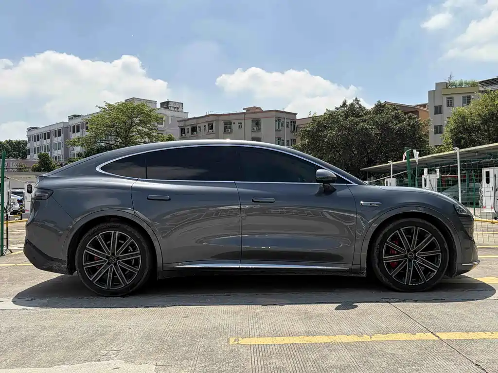 Zhijie R7 2024 pure electric 736km UItra купить на сайте DeffCars