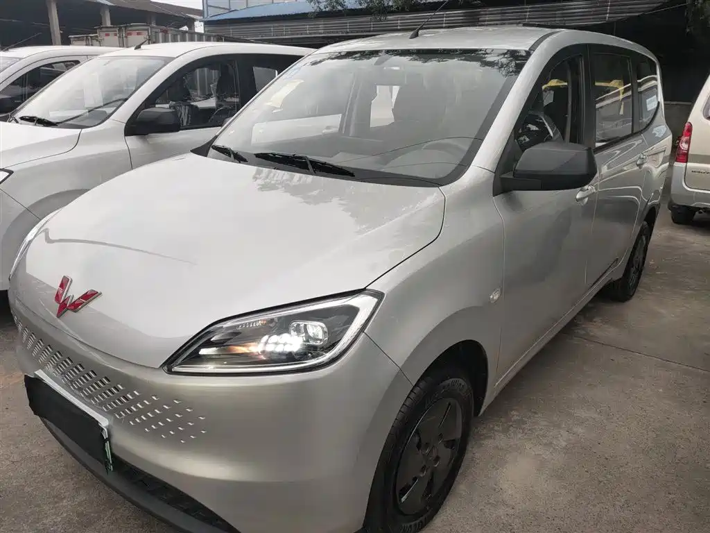 Wuling Hongguang New Energy 2025 Extended Range Hybrid 50KM Comfort Type купить на сайте DeffCars