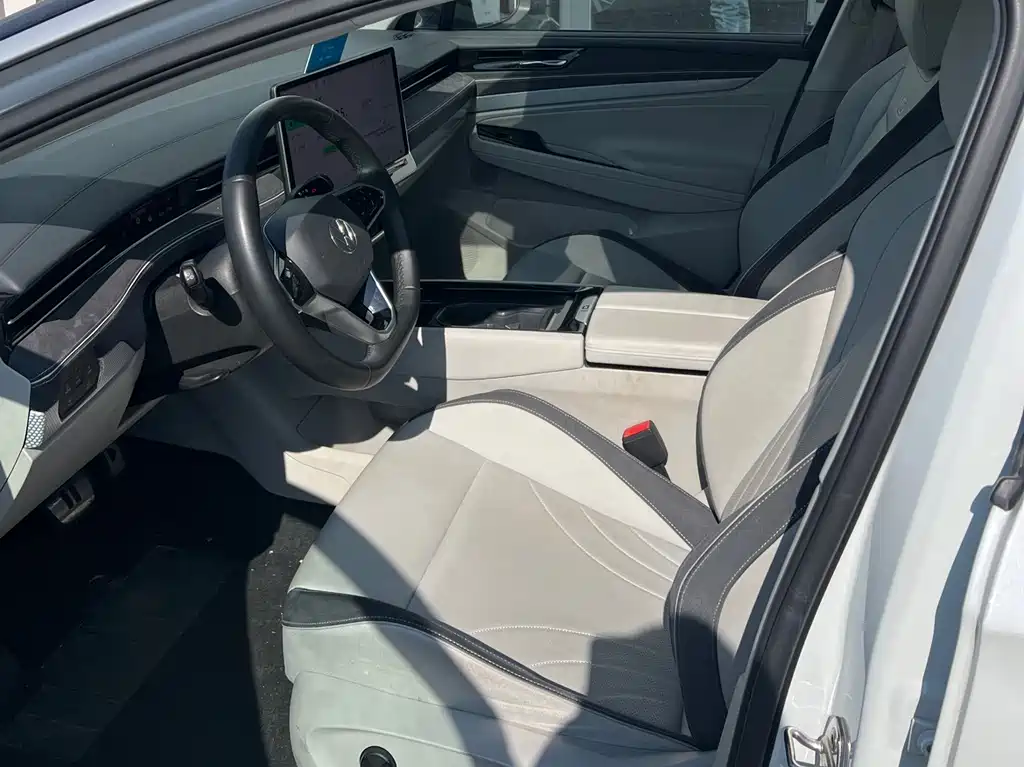 Volkswagen ID.7 VIZZION 2024 First Edition купить на сайте DeffCars