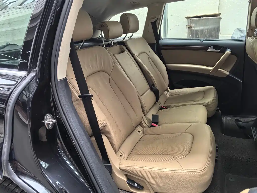 Audi Q7 2011 3.0 TFSI technology 245kW купить на сайте DeffCars