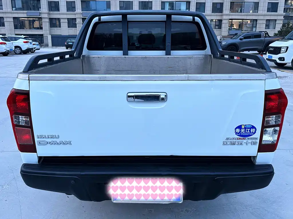 D-MAX 2018 3.0T two-wheel drive automatic elite 4JJ1-TC HI купить на сайте DeffCars