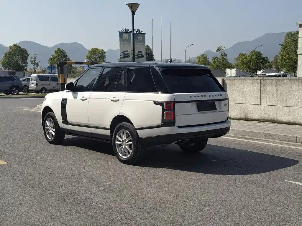 Range Rover 2022 3.0 L6 360PS Grand Edition купить на сайте DeffCars