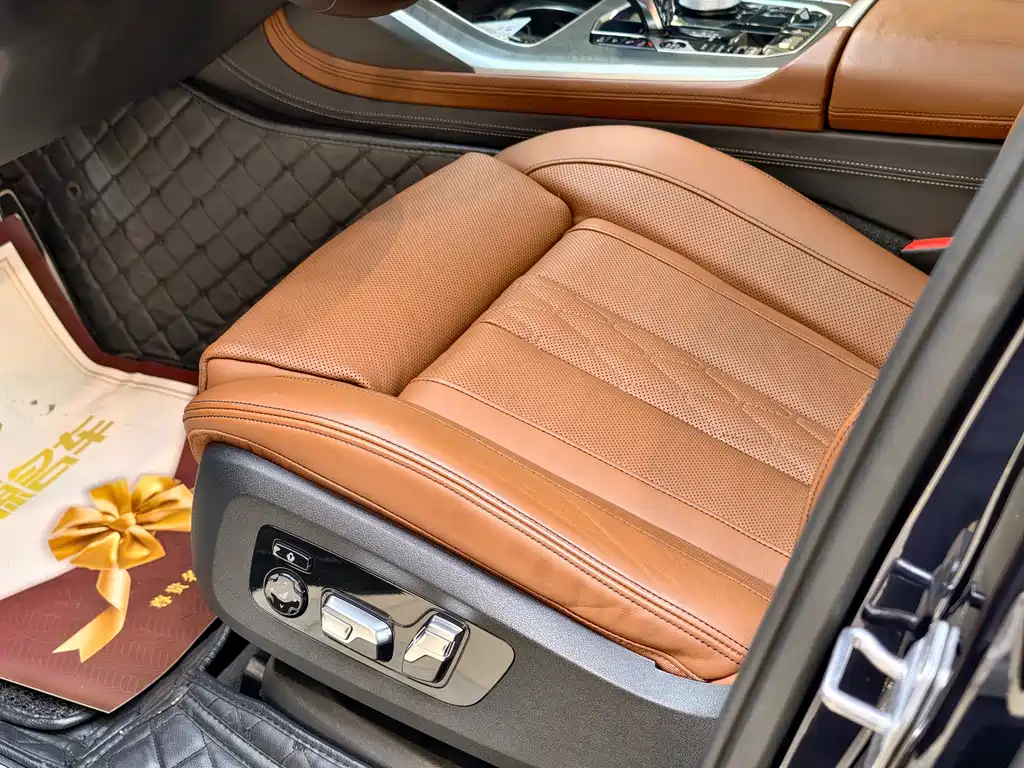 BMW X7 2019 xDrive40i Executive M Sport Package купить на сайте DeffCars