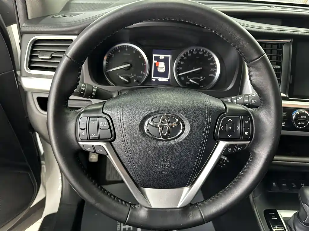 Highlander 2021 2.0T four-wheel drive luxury version 7 seats купить на сайте DeffCars
