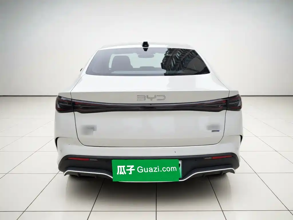 Seal 06 2025 DM-i smart driving version 80KM luxury model купить на сайте DeffCars