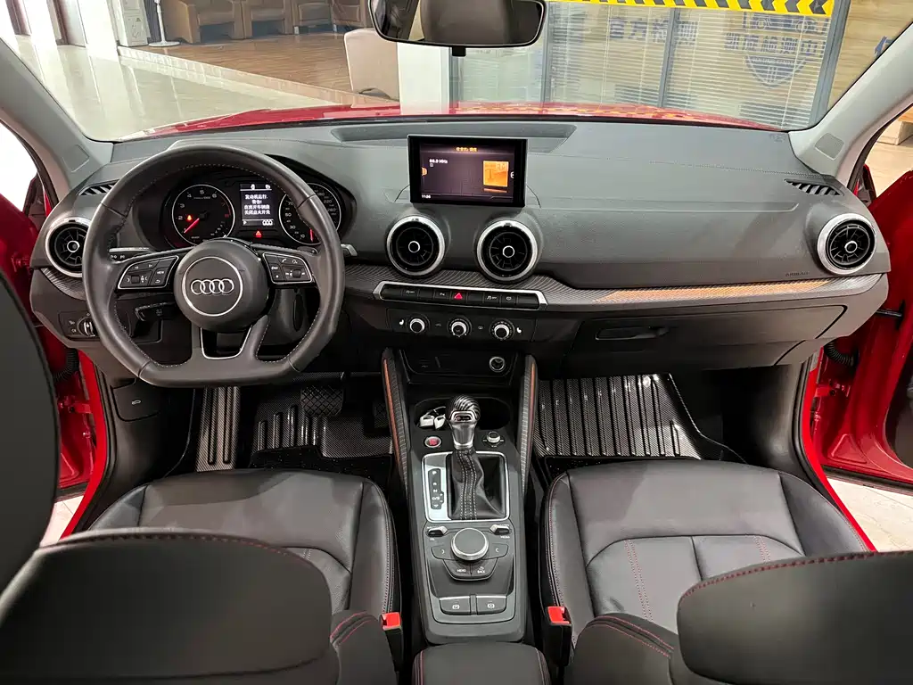 Audi Q2L 2022 35 TFSI aggressive and dynamic model купить на сайте DeffCars