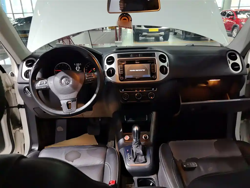 Tiguan 2014 1.8TSI automatic two-wheel drive 30th anniversary commemorative edition купить на сайте DeffCars