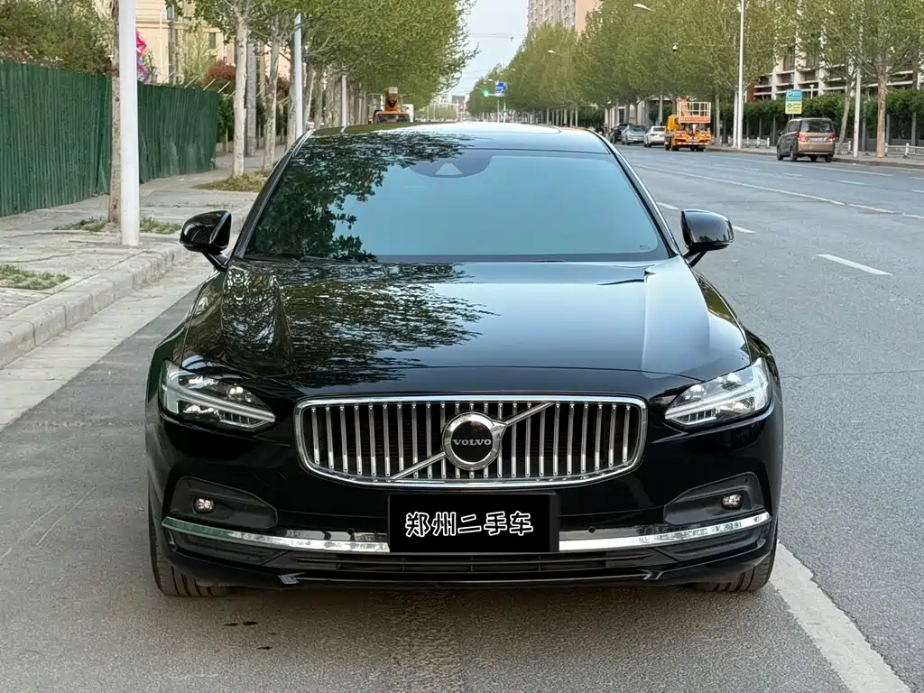 Volvo S90 2021 B5 Zhiyi Luxury Edition купить на сайте DeffCars