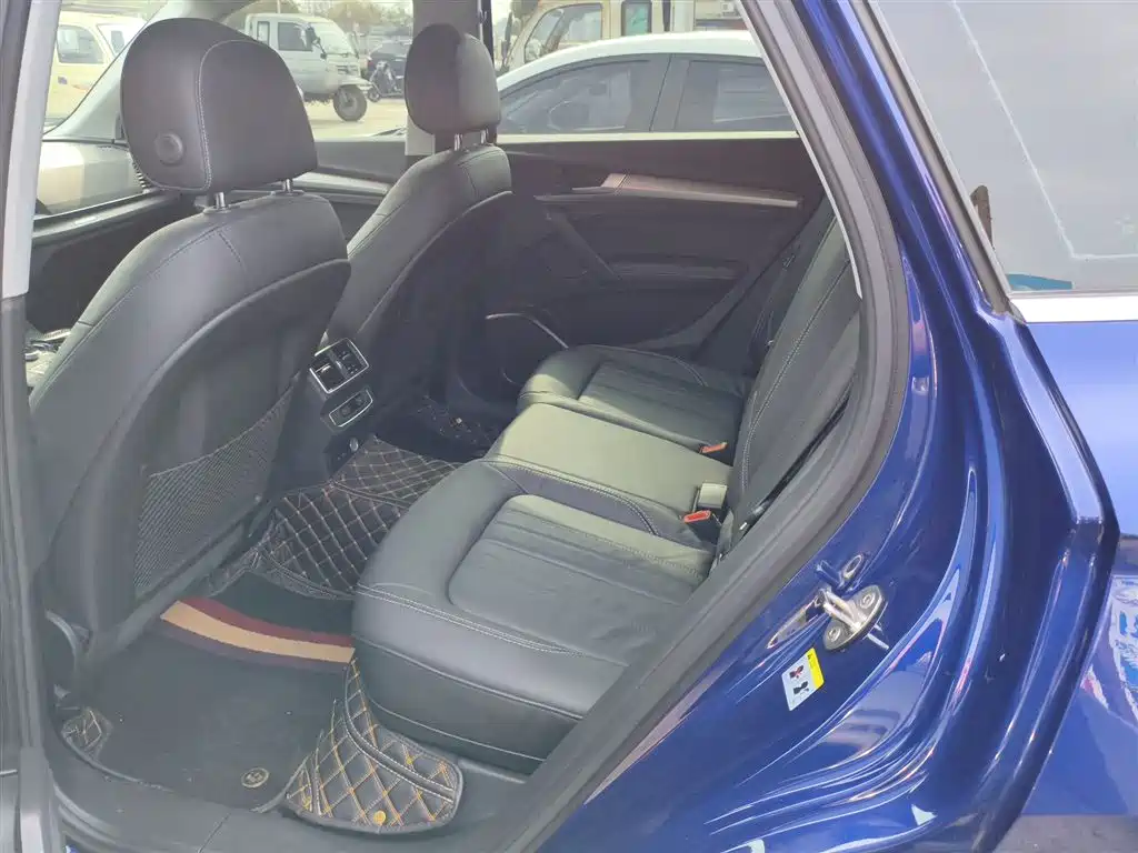 Audi Q5L 2020 45 TFSI exclusive and fashionable model купить на сайте DeffCars