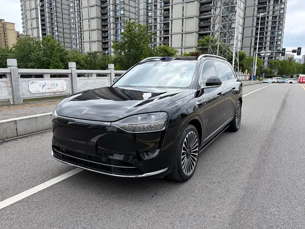 Wenjie M9 2025 extended range Ultra version 52kWh 6-seater version 192-line lidar) купить на сайте DeffCars