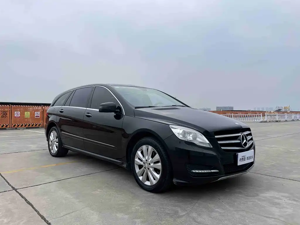 Mercedes-Benz R-Class 2014 R 400 4MATIC Luxury Model купить на сайте DeffCars