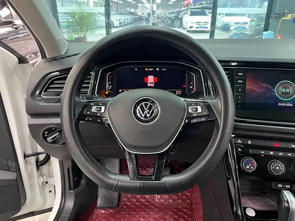 T-ROC 2022 model 280TSI DSG two-wheel drive comfort PLUS купить на сайте DeffCars
