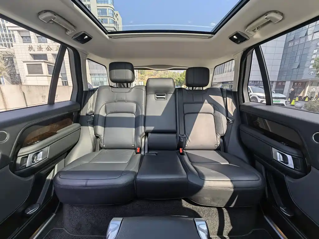 Range Rover 2022 3.0 L6 360PS Grand Edition купить на сайте DeffCars