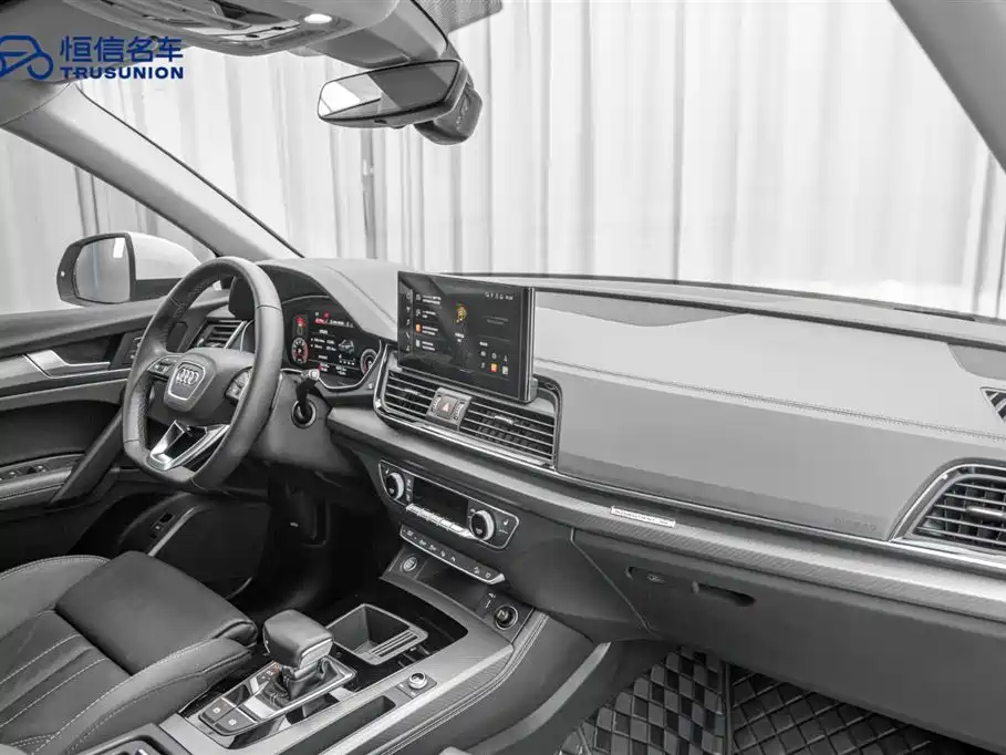 Audi Q5L 2022 40T luxury and dynamic model купить на сайте DeffCars