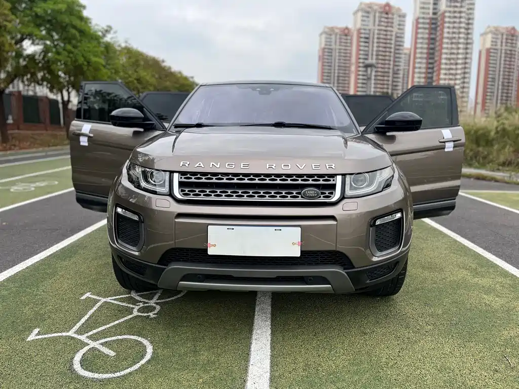 Range Rover Evoque 2017 2.0T British Fashion Edition купить на сайте DeffCars