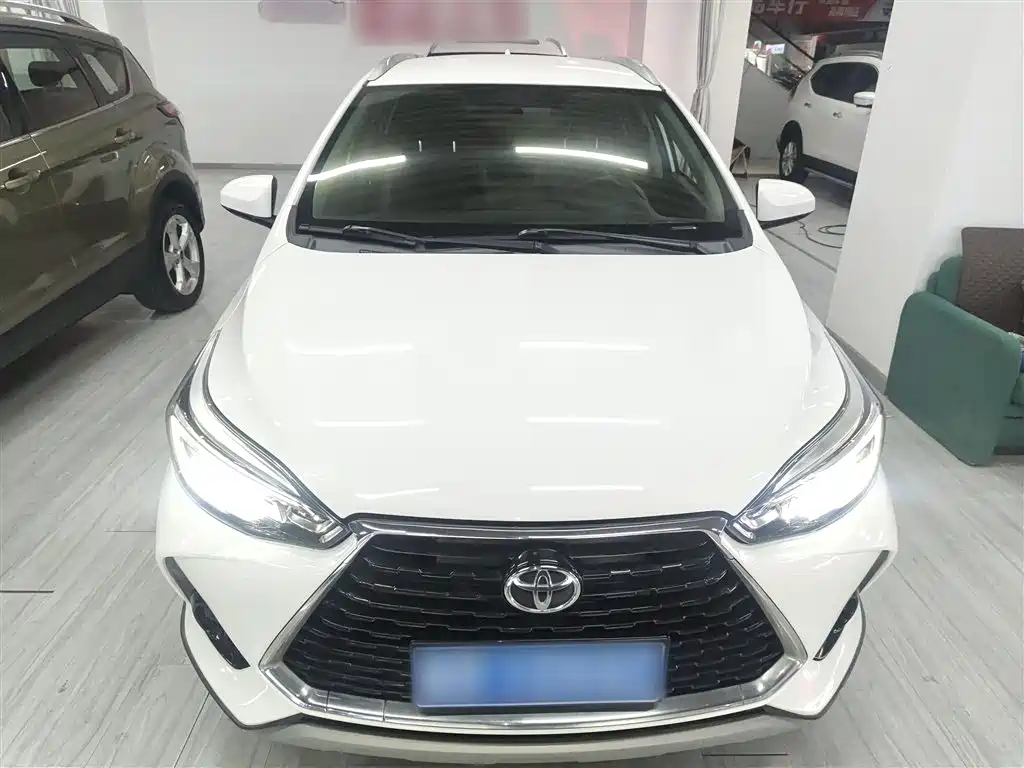 YARiS L Zhixuan 2022 model Zhixuan X 1.5L CVT leading PLUS version купить на сайте DeffCars