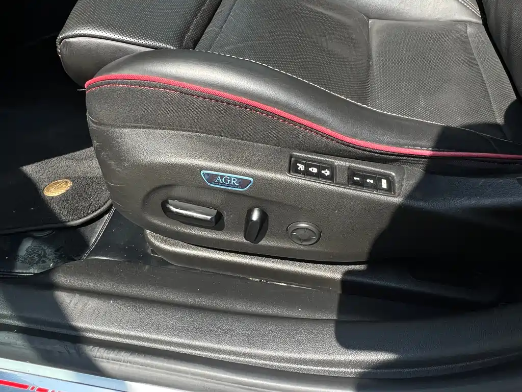 Regal 2020 GS 28T Premium Model купить на сайте DeffCars