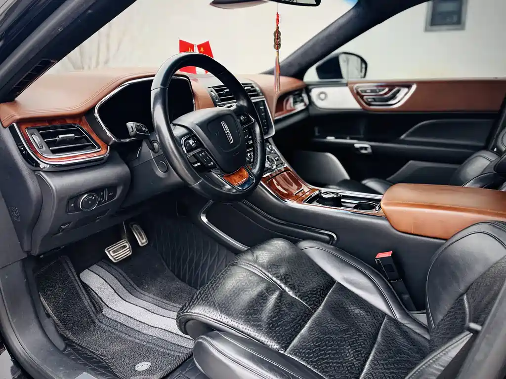 Lincoln Continental 2019 2.0T Two-wheel drive Premium Edition National V купить на сайте DeffCars