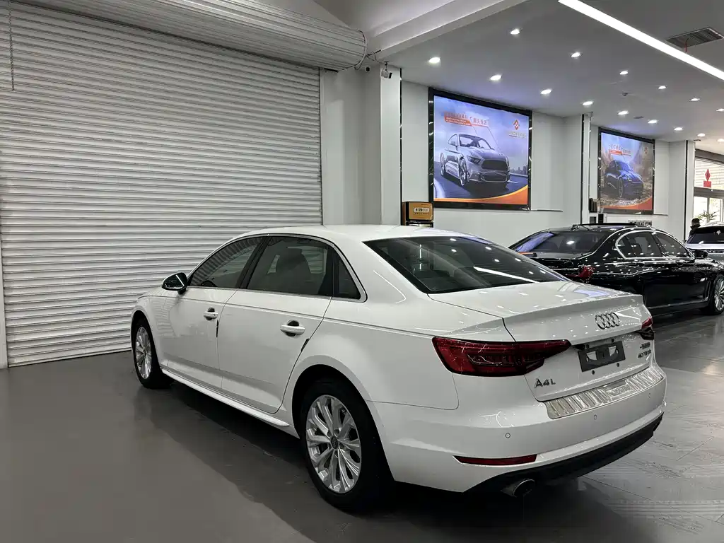 Audi A4L 2017 Plus 40 TFSI Enterprising купить на сайте DeffCars