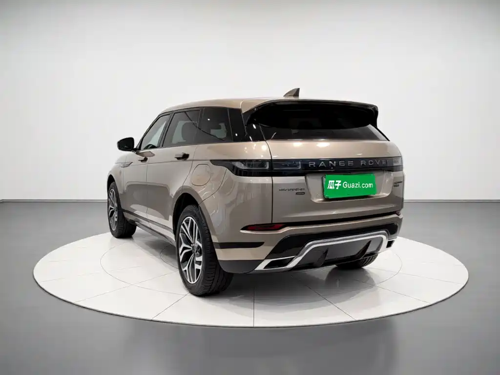 Range Rover Evoque New Energy 2021 Evoque L P300e Deluxe Edition купить на сайте DeffCars