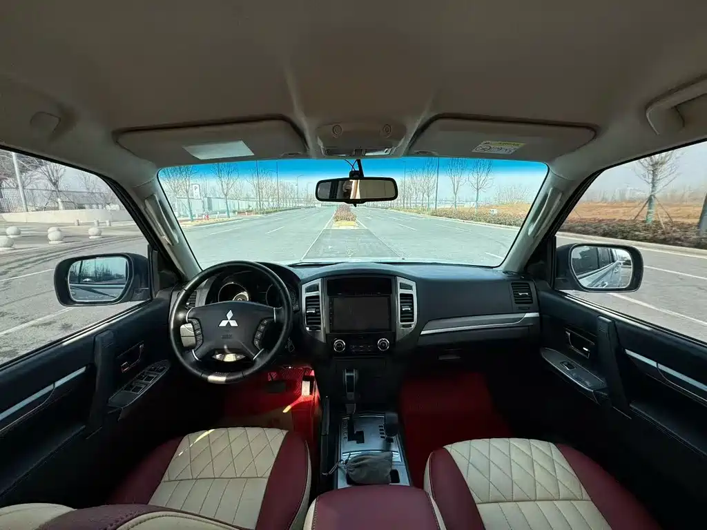 Pajero imported 2020 3.0L automatic luxury version купить на сайте DeffCars