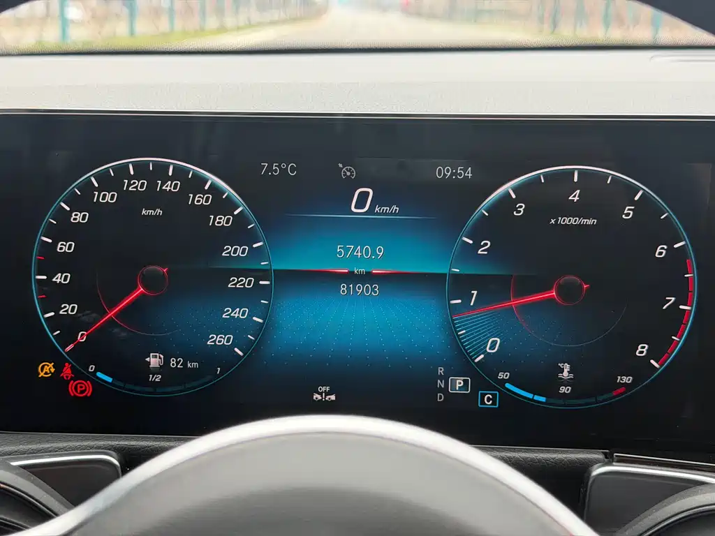 Mercedes-Benz GLB 2021 GLB 200 Fashion Model купить на сайте DeffCars