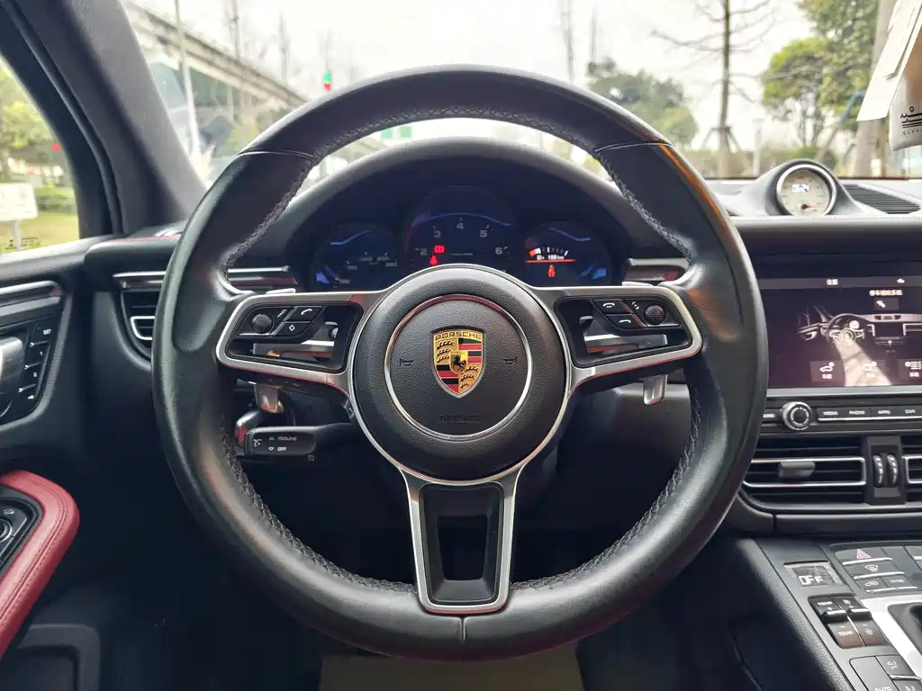 Macan 2021 Macan 2.0T купить на сайте DeffCars