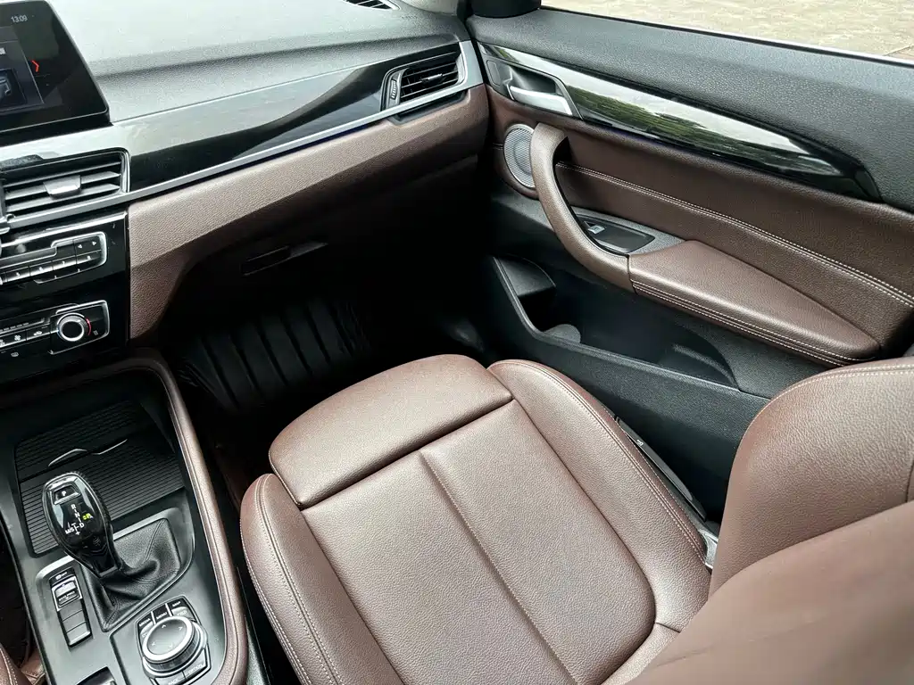 BMW X1 2021 sDrive20Li Fashion Model купить на сайте DeffCars