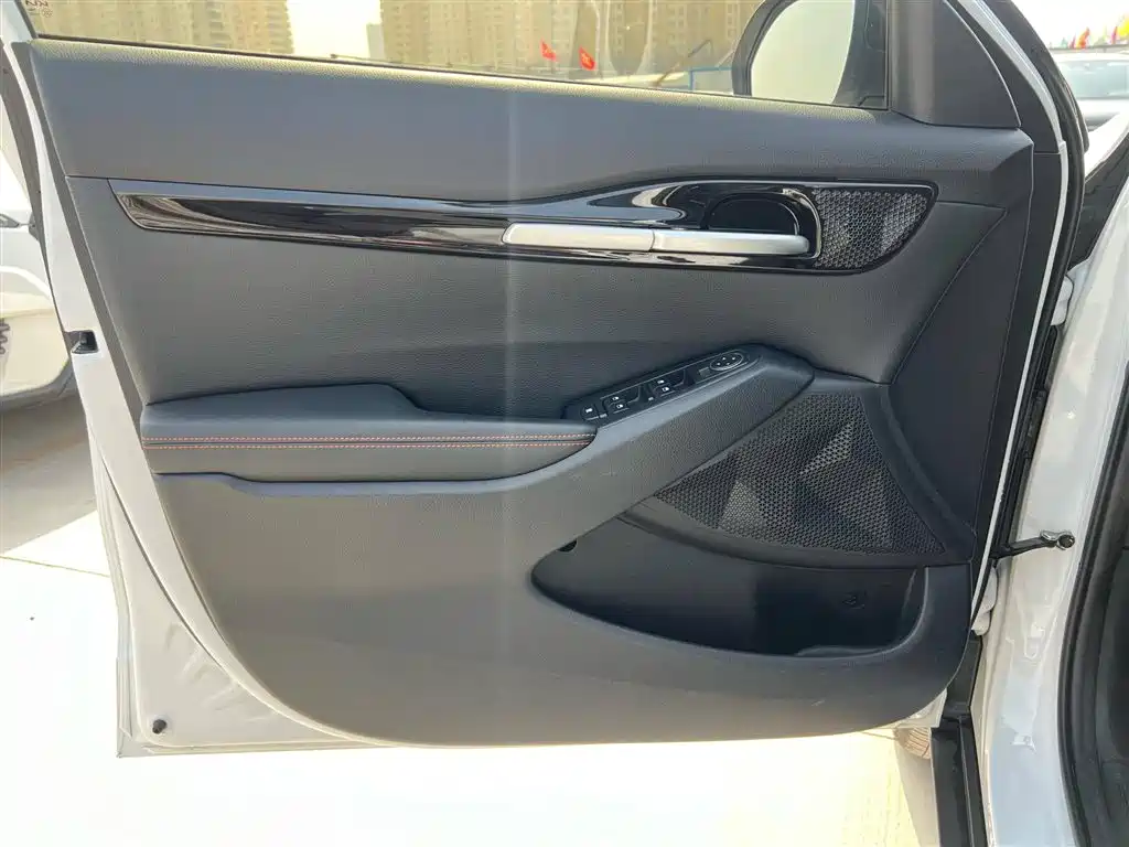 Sethus 2023 1.5L CVT Deluxe Edition купить на сайте DeffCars
