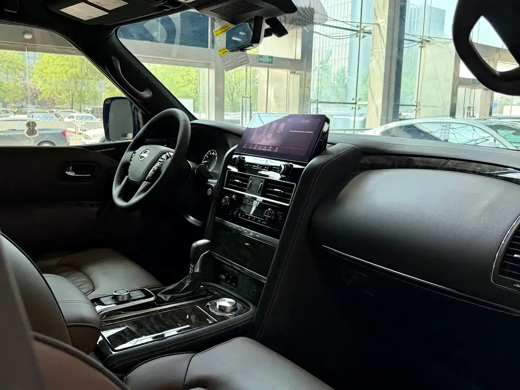 Patrol 2023 ARMADA 5.6L Armada Platinum Edition купить на сайте DeffCars