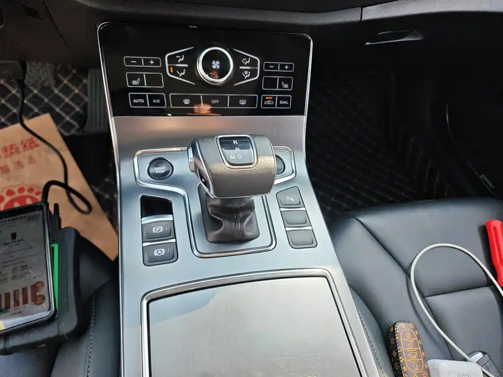 Hongqi H5 2020 1.8T Automatic Intelligent Connected Flag Edition купить на сайте DeffCars
