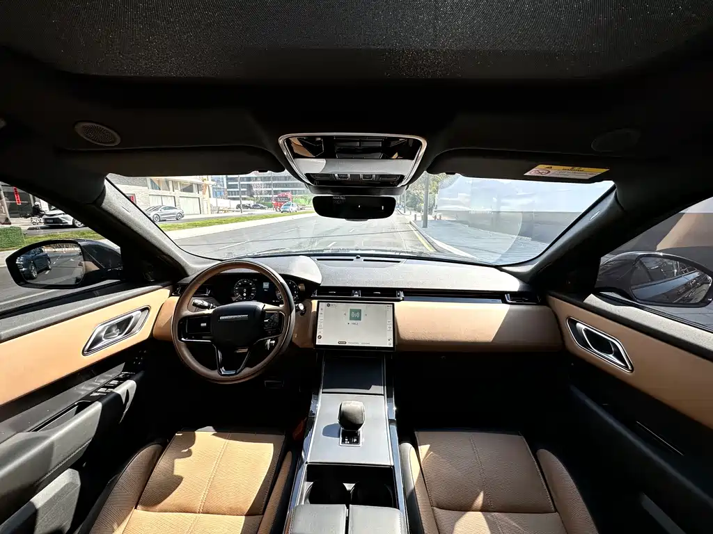 Range Rover Velar 2024 Dynamic HSE купить на сайте DeffCars