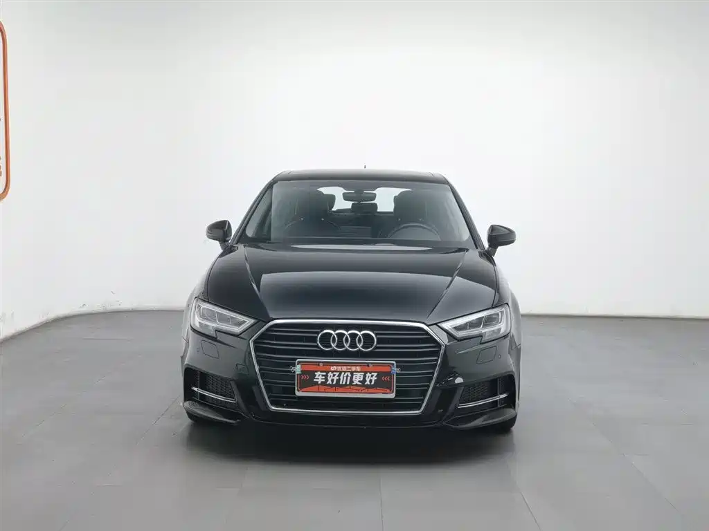 Audi A3 2019 Sportback 35 TFSI Fashion Type National V купить на сайте DeffCars