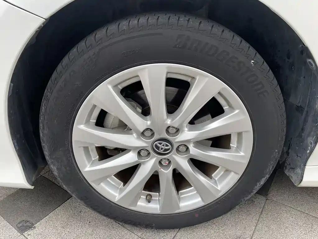 Camry 2019 facelift 2.0G Deluxe Edition купить на сайте DeffCars