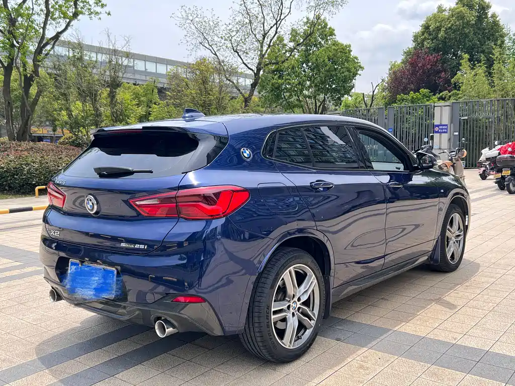 BMW X2 2020 sDrive25i Leading M Sports Package купить на сайте DeffCars