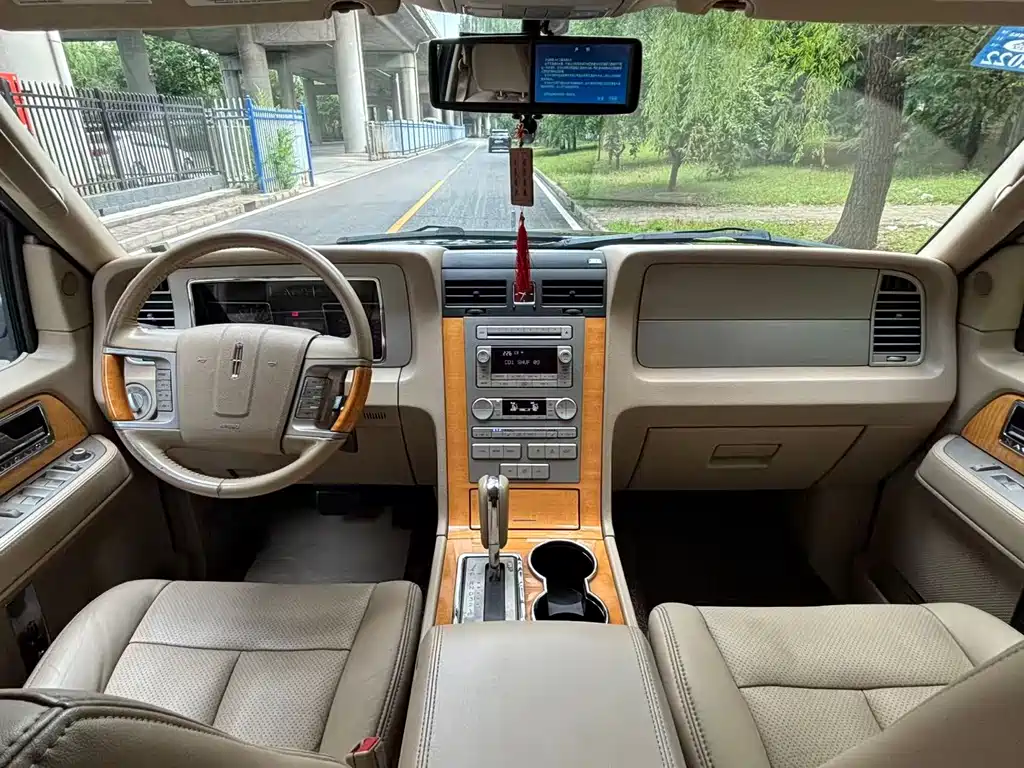 Navigator 2010 5.4L AWD купить на сайте DeffCars