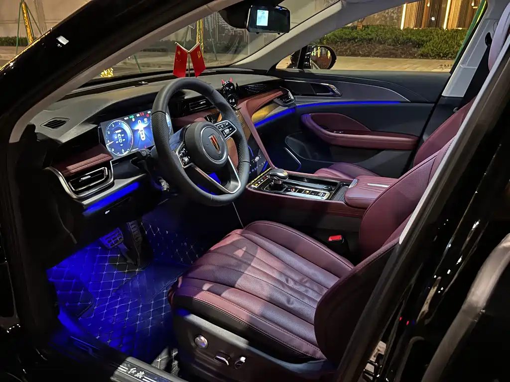 Hongqi H5 2024 2.0T Automatic Zhilianqichang Edition купить на сайте DeffCars