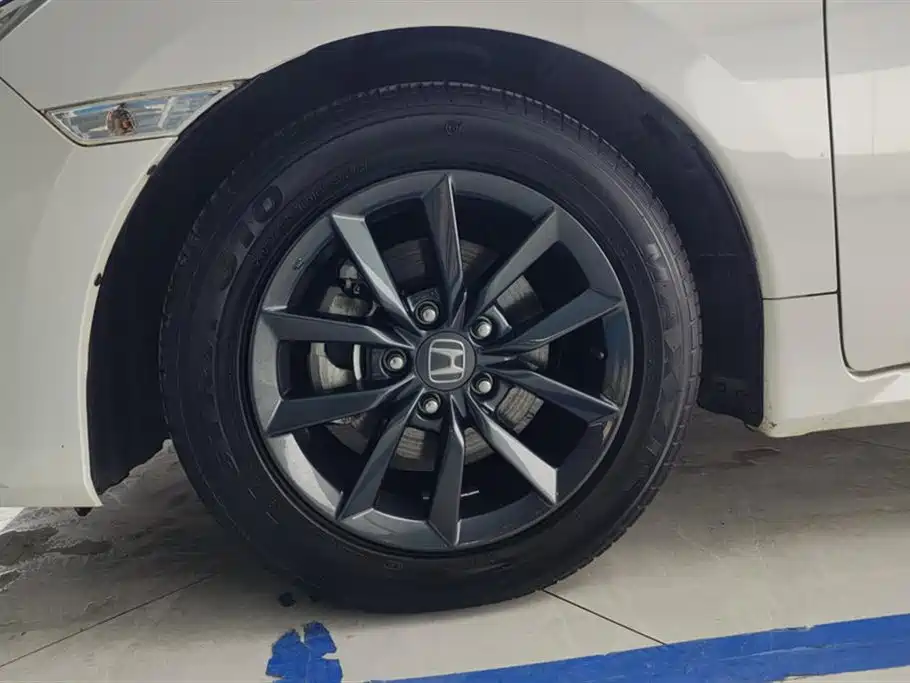 Civic 2019 220TURBO CVT Dynamic Edition National VI купить на сайте DeffCars