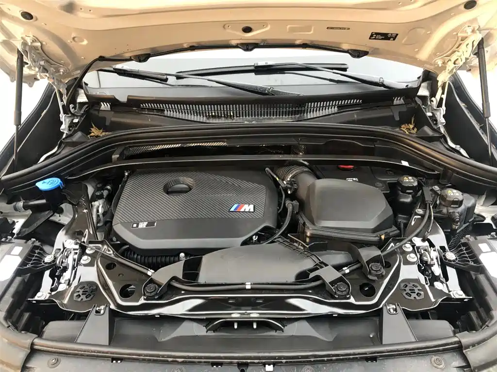 BMW X1 M35Li 2024 M35Li купить на сайте DeffCars